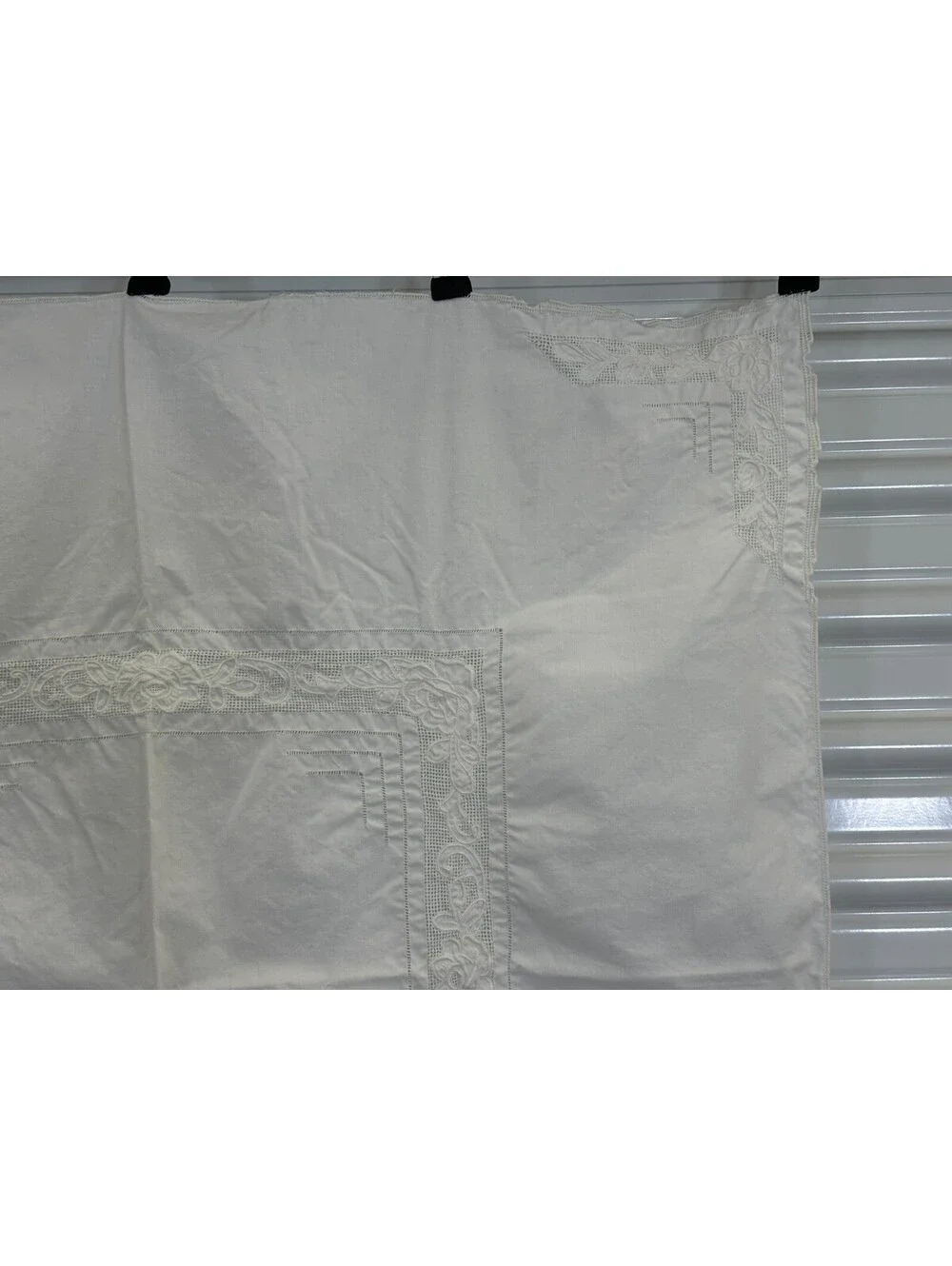 Vintage Card Table Tablecloth Topper Decorative Floral Embroidery Cutwork